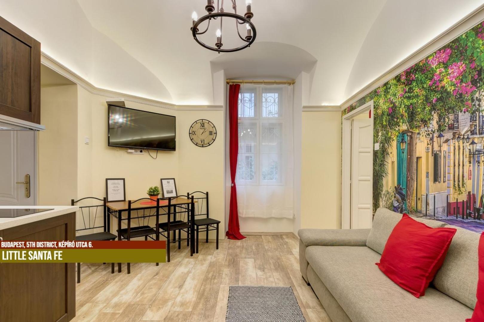 Little Americas Main Street Apartments Budapest Ngoại thất bức ảnh