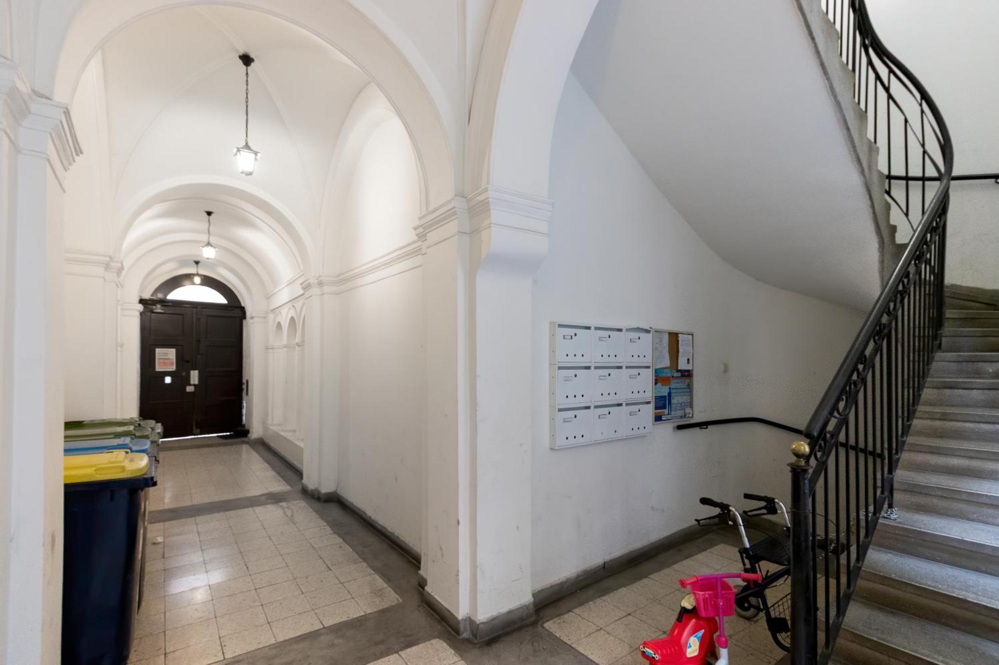 Little Americas Main Street Apartments Budapest Ngoại thất bức ảnh
