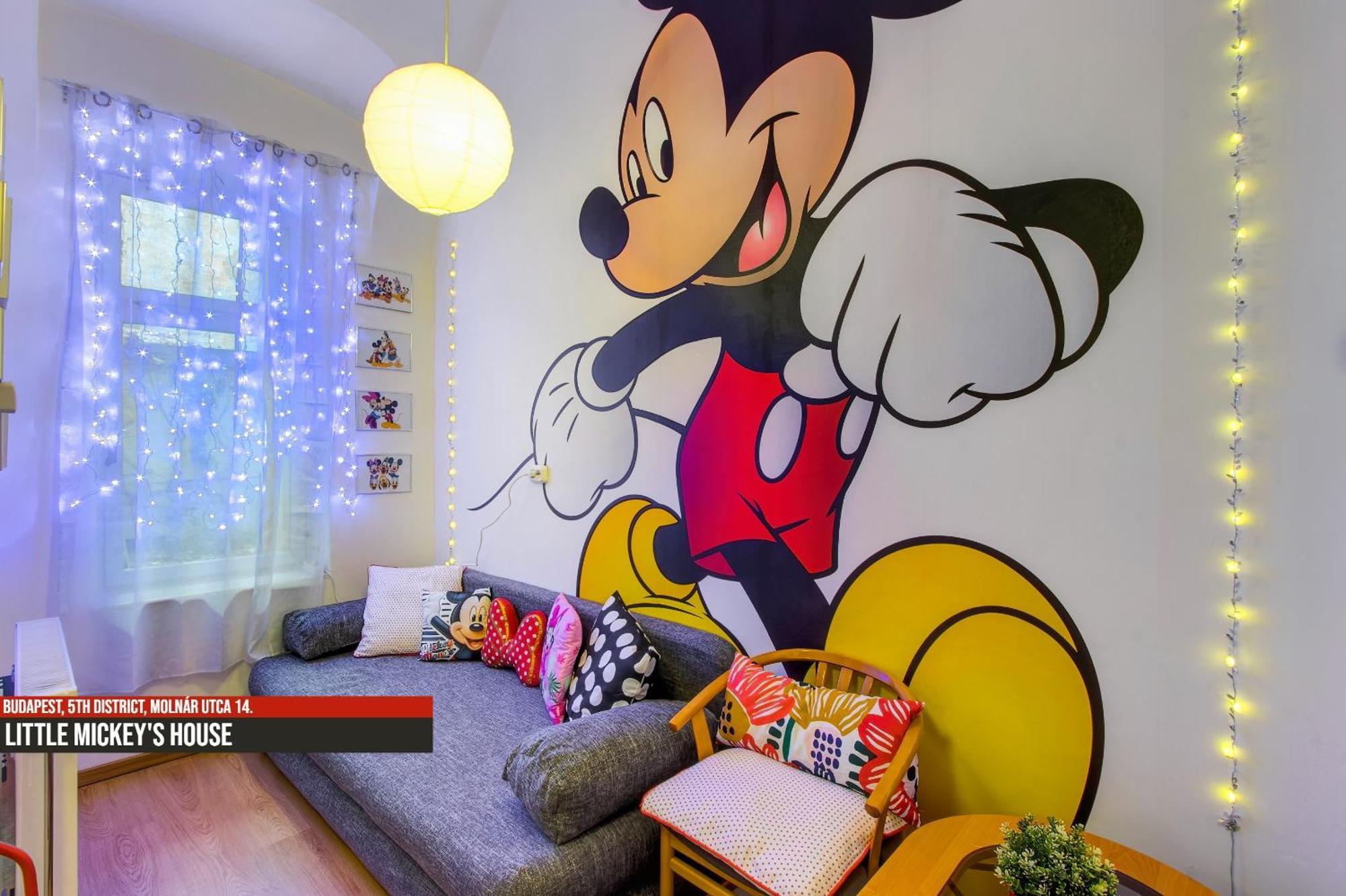 Little Americas Main Street Apartments Budapest Ngoại thất bức ảnh