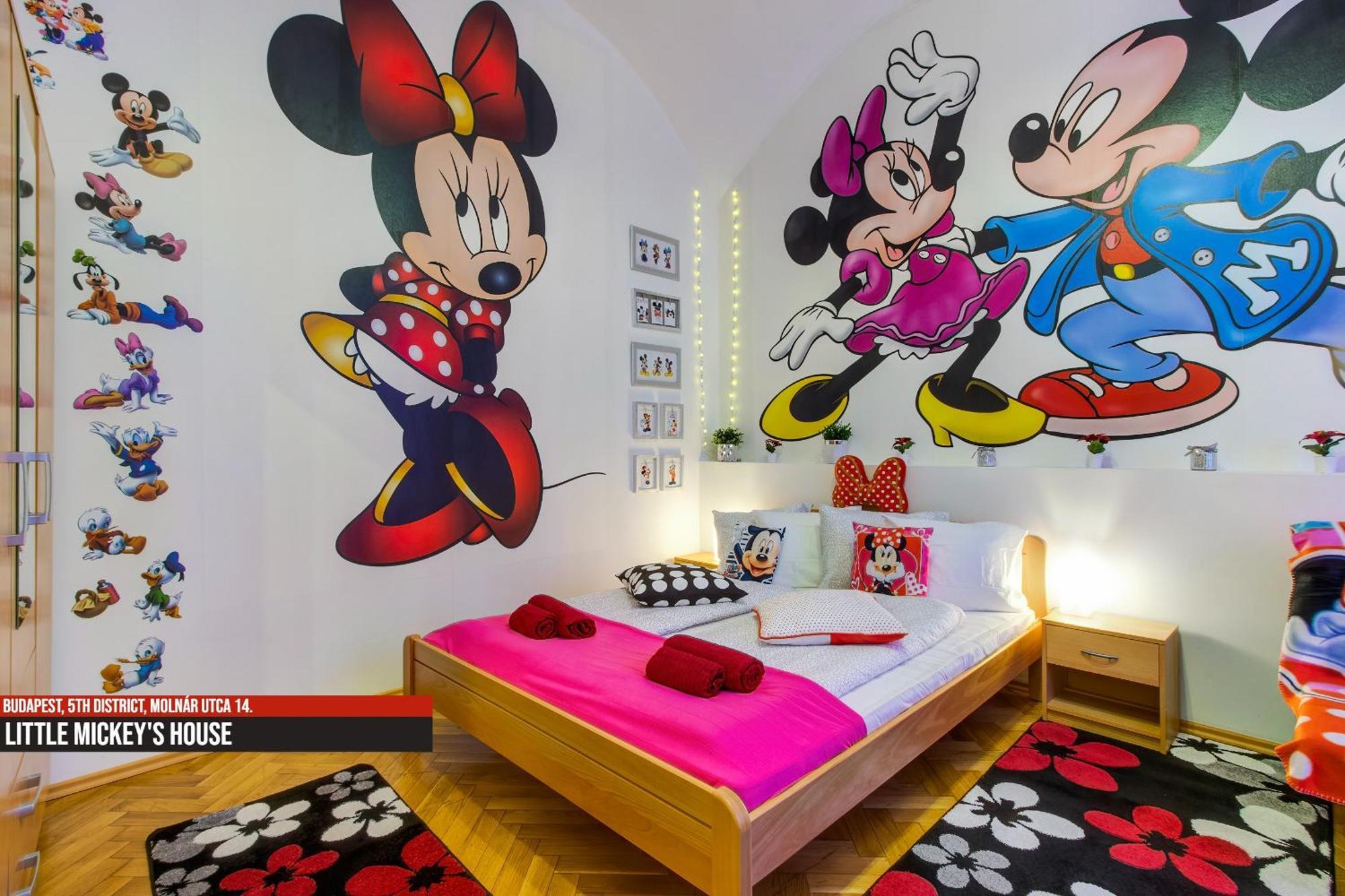 Little Americas Main Street Apartments Budapest Ngoại thất bức ảnh
