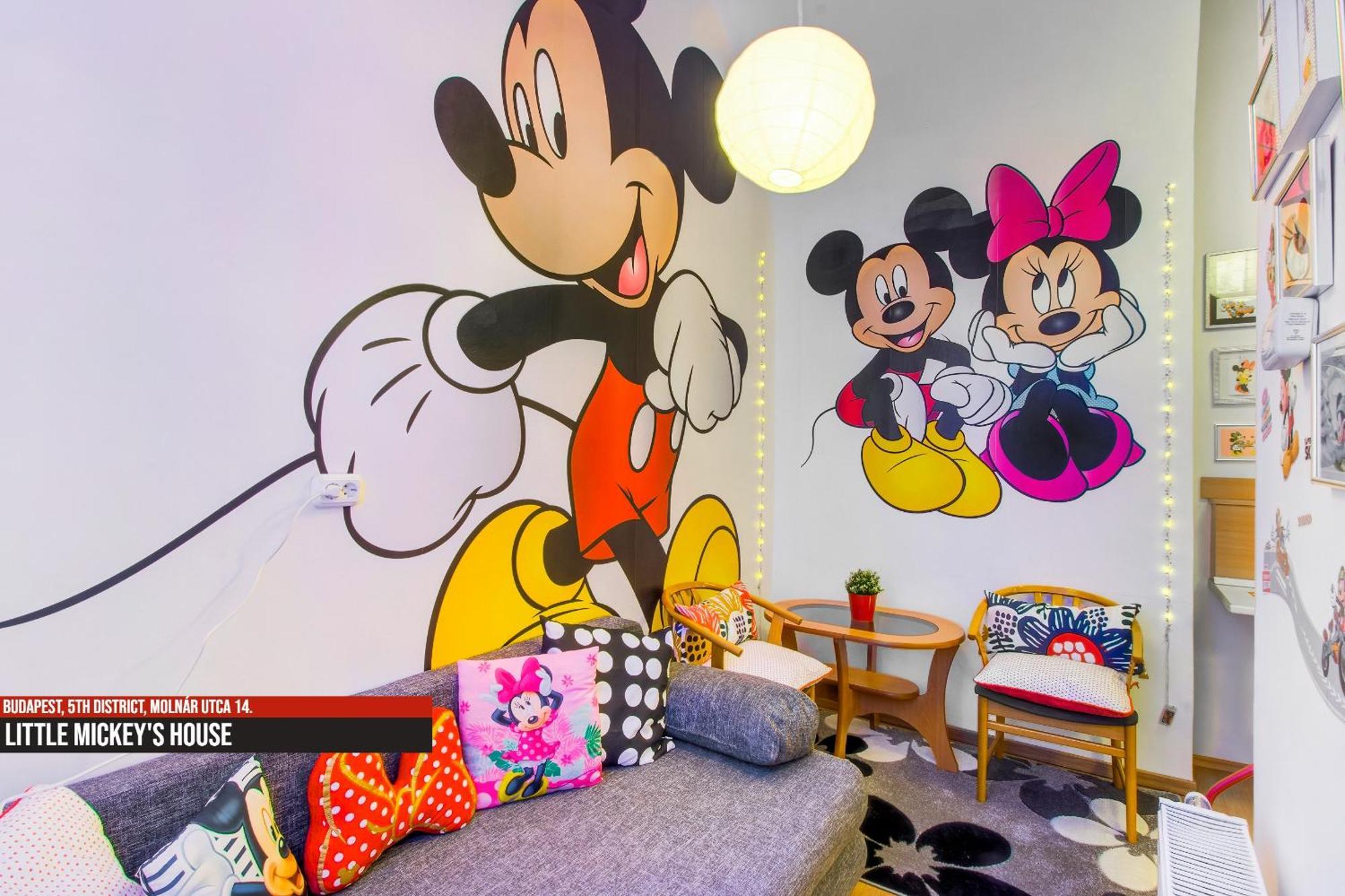 Little Americas Main Street Apartments Budapest Ngoại thất bức ảnh